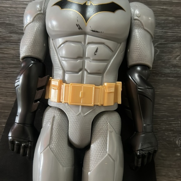 ☘️2/$25☘️ DC comics Batman 12 inch figure. - Picture 3 of 13
